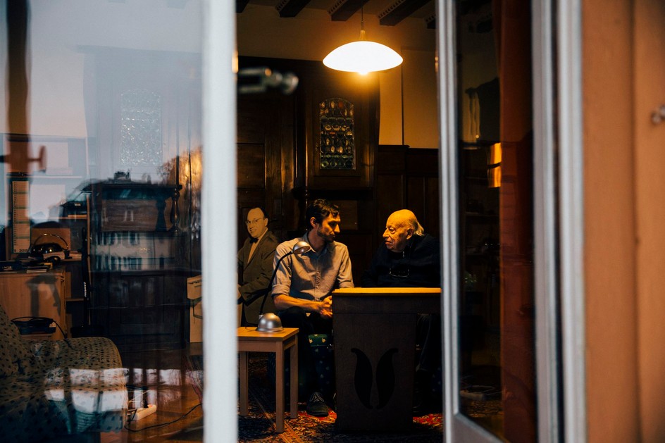 Wally De Backer (Gotye) and Jean-Jacques Perrey, in Perrey’s apartment in Lausanne, Switzerland, November 2015. Photograph by Cybele Malinowski.