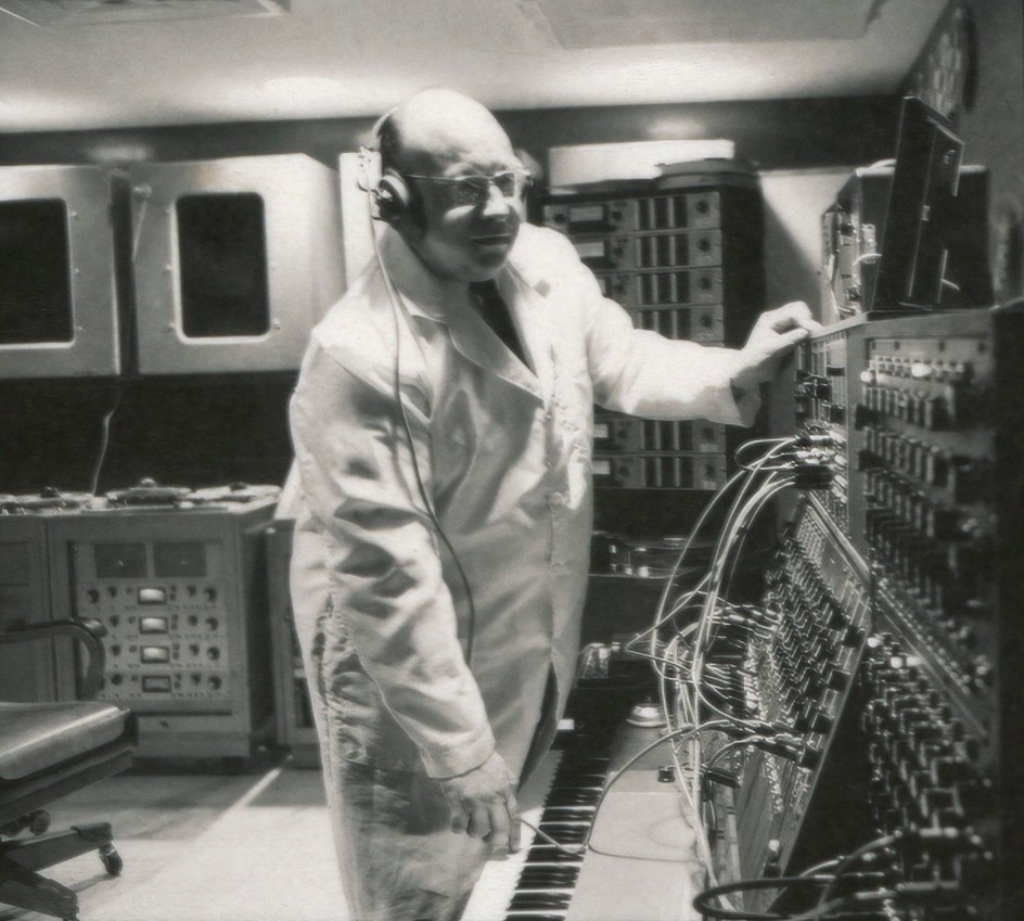 Jean-Jacques Perrey and his Moog modular synthesizer, circa 1968, at his Carroll Music electronic music studio, on the fifth floor at 209 West 48th St, New York.