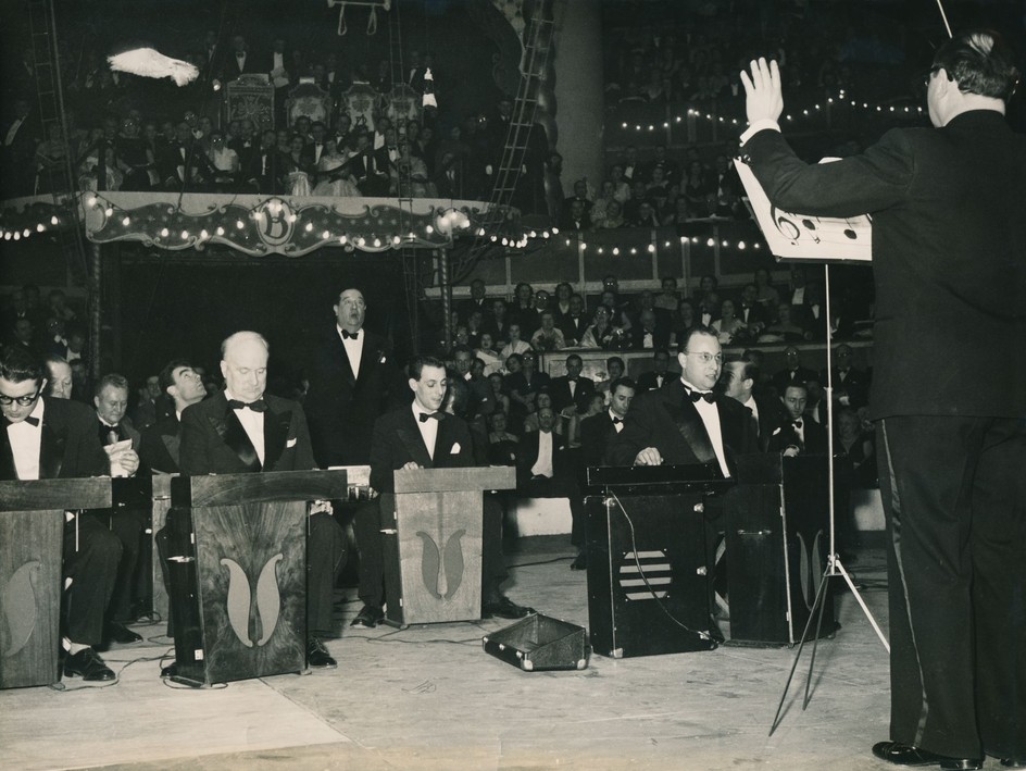 Jean-Jacques Perrey with Ondioline and Pianoline, performing for the Cirque Medrano, France, mid 1950s.