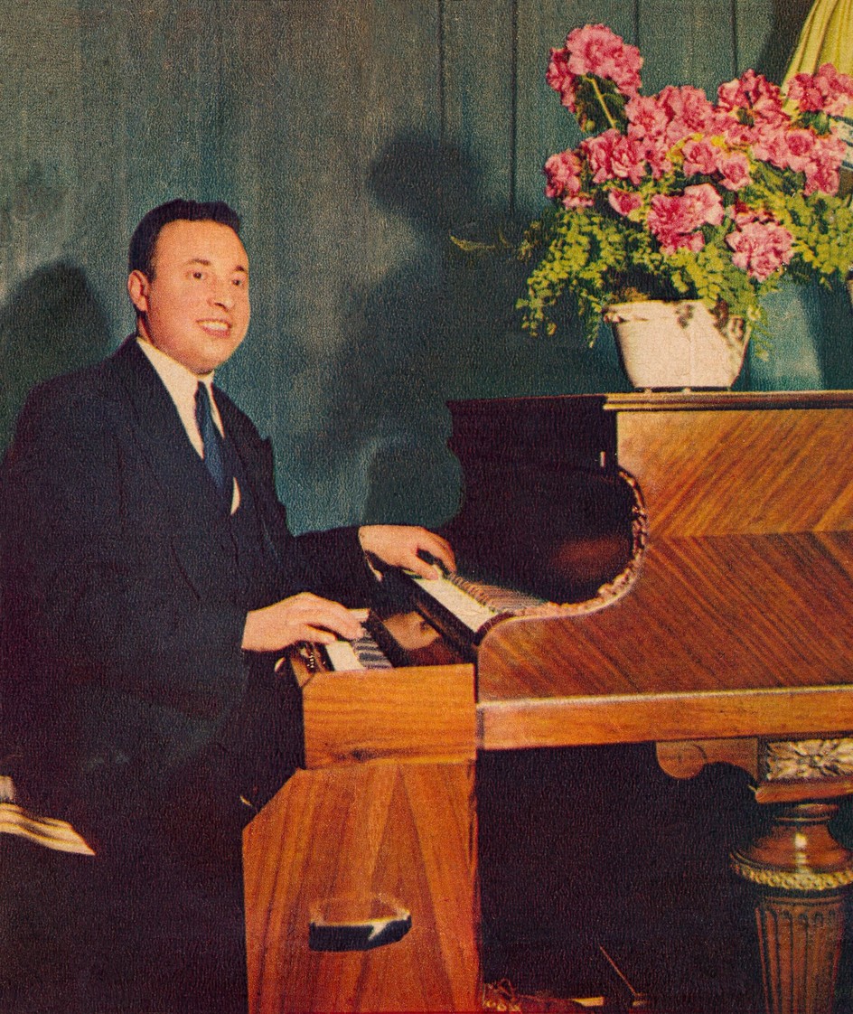 Jean-Jacques Perrey playing an Ondioline square cabinet model and piano in Pariscope Magazine, 1953.