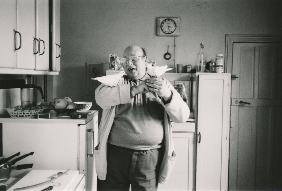 Jean-Jacques Perrey with doves Fifi and Lulu in Rosières, France, 1983.